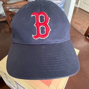 Boston Red Sox Baseball cap in navy blue. MLB Velcro strap